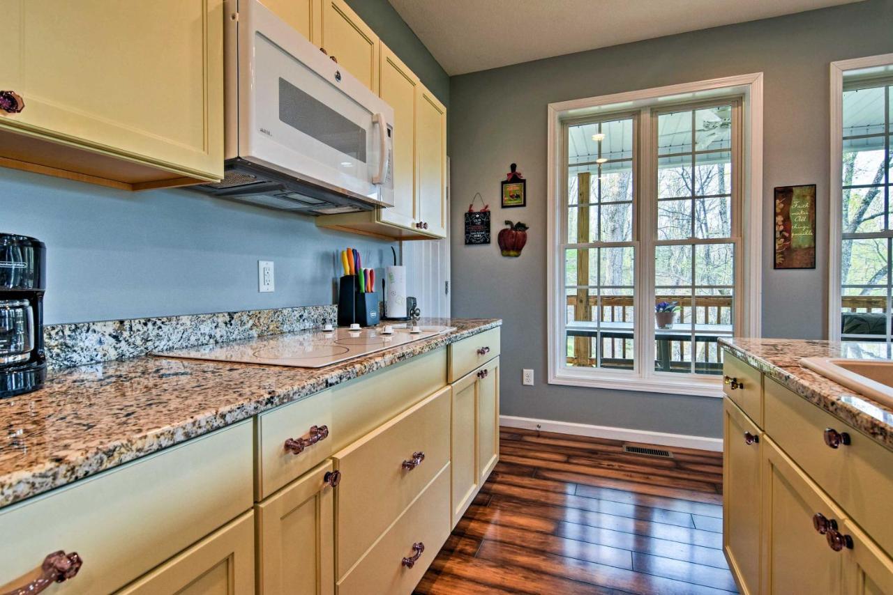 Blue Ridge Mountain Rental With Hot Tub And Gas Grill! Marshall Экстерьер фото